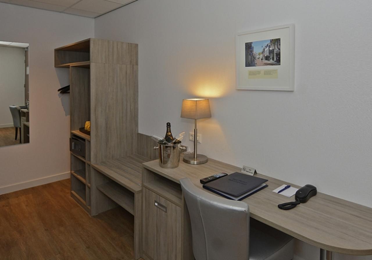 Best Western City Hotel Woerden Bagian luar foto